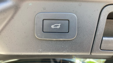 Land Rover Range Rover Velar 2.0 D200 MHEV Dynamic SE 5dr Auto Diesel Estate